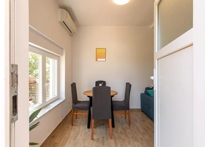 Korana Apartman Pula