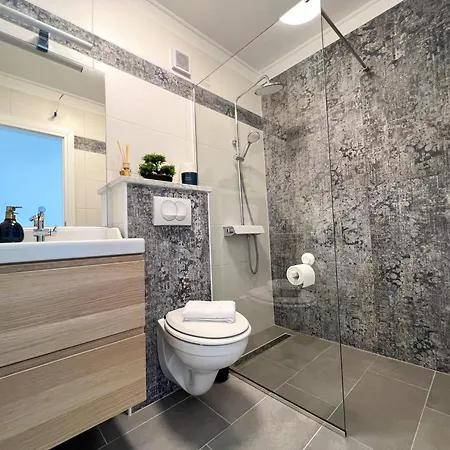 Apartment Korana *